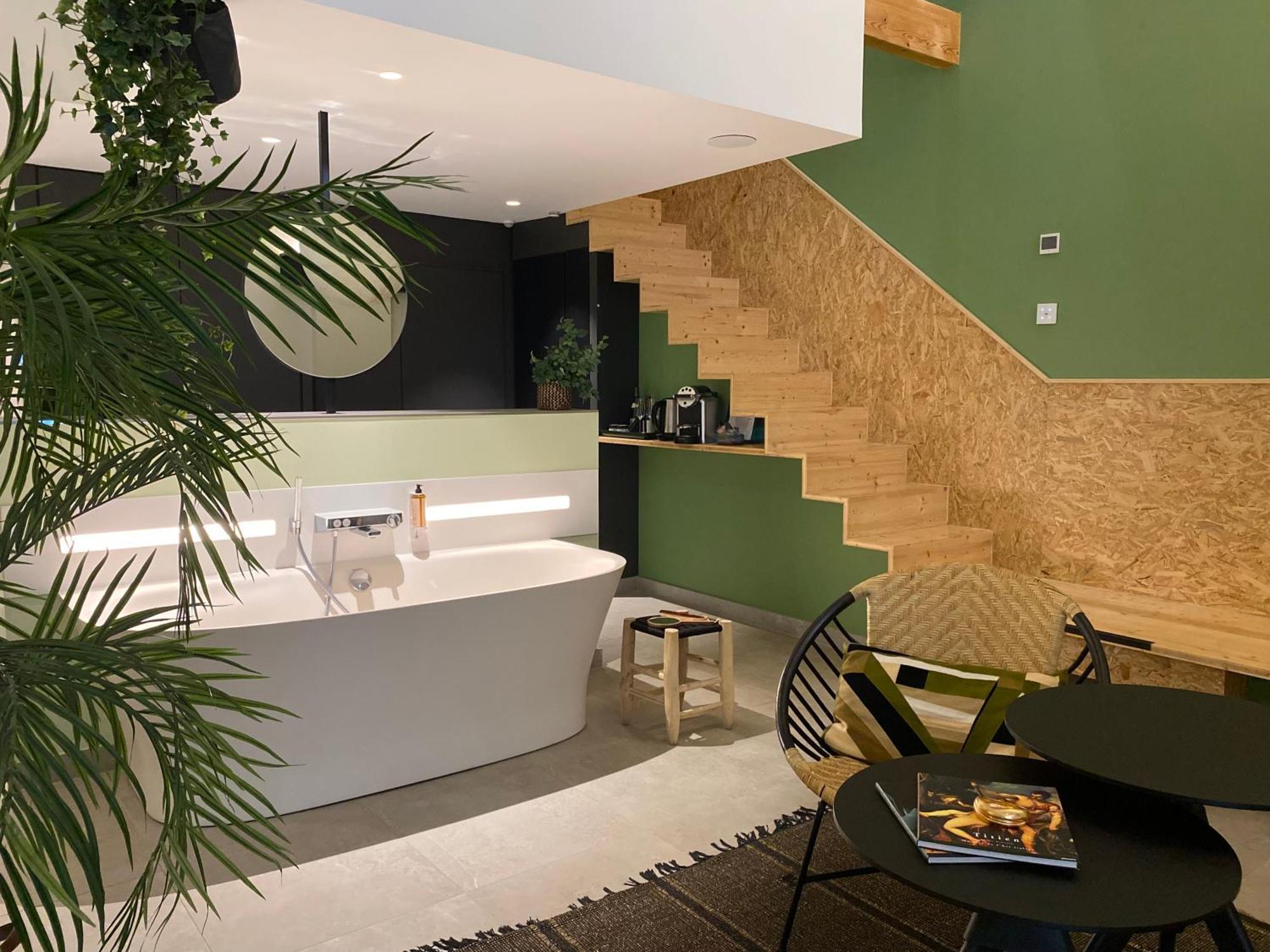 Mihotel Comte Lyon Exterior photo